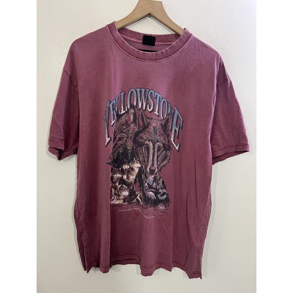 Yellowstone Wolves National Park Animals Spirit Tee Shirt XL USA 90s Y2K Red - Picture 1 of 15